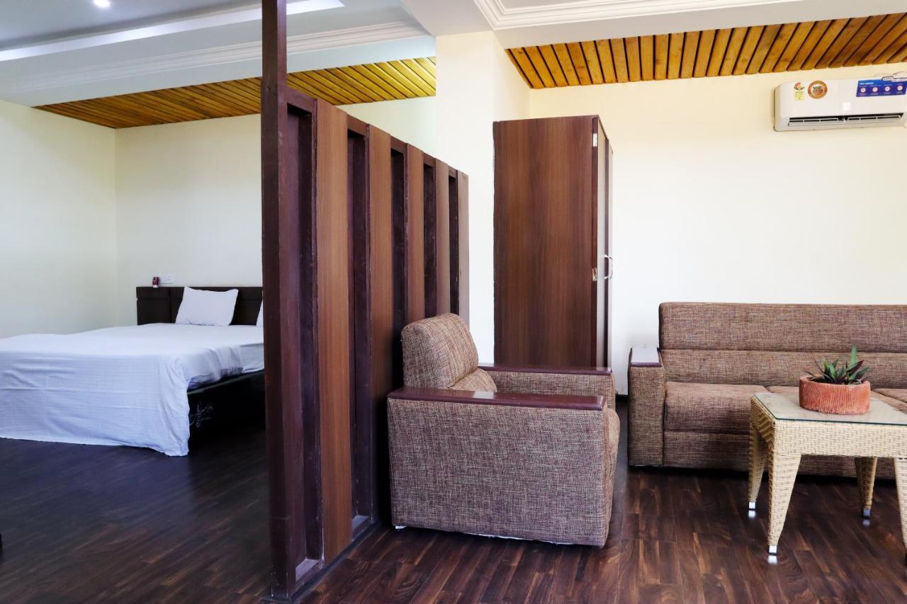 Wildernest Hilltop Resort Mangvadi Eksteriør billede